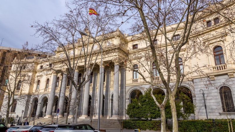 Los fondos del Golfo Pérsico ya son el cuarto mayor accionista de la bolsa española